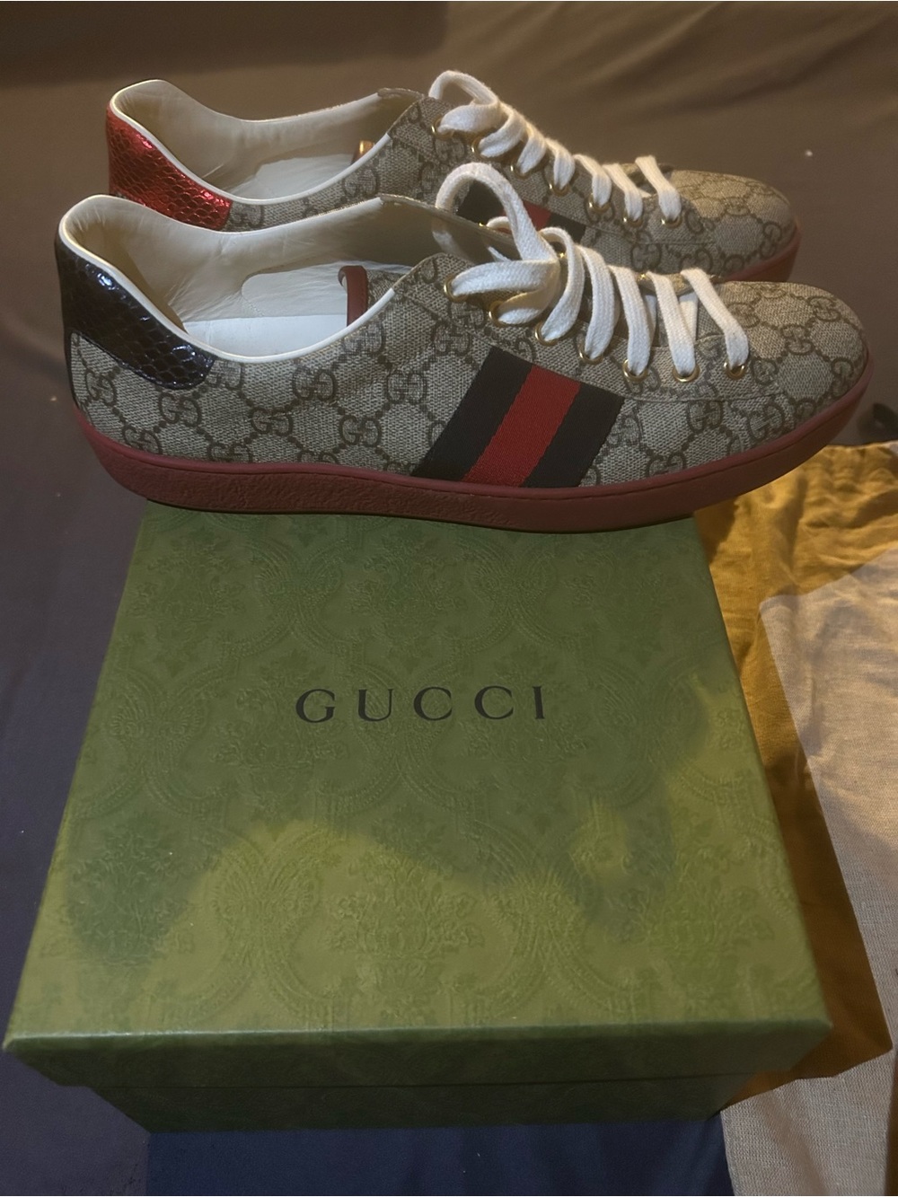 Gucci Beige GG Supreme with Red & Navy Web Stripe Low-Top Sneakers - Picture 3 of 8